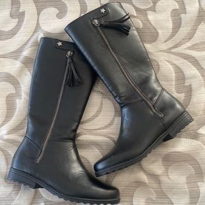 Girls boots size 2